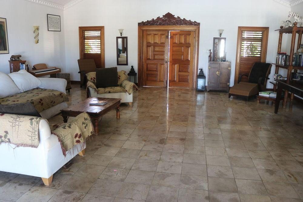 10 Br Guesthouse - Montego Bay - Prj 1434