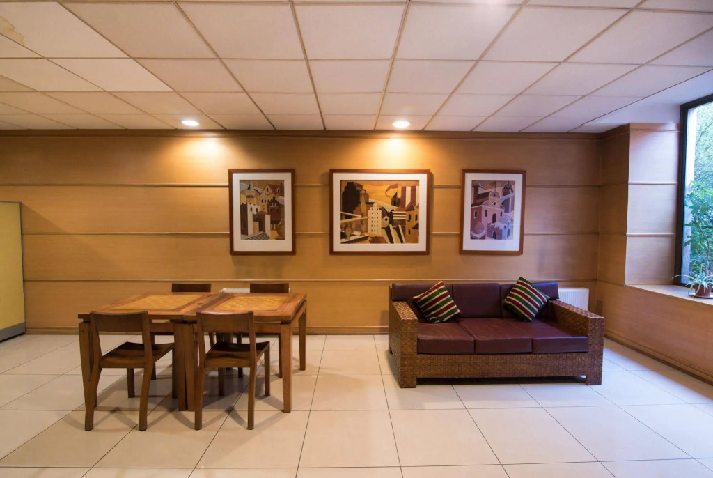 Ainara Apartments