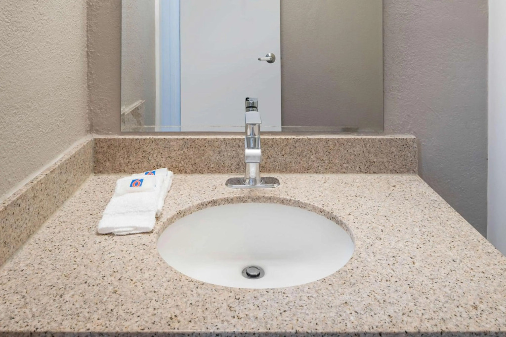 Motel 6-Fontana, CA