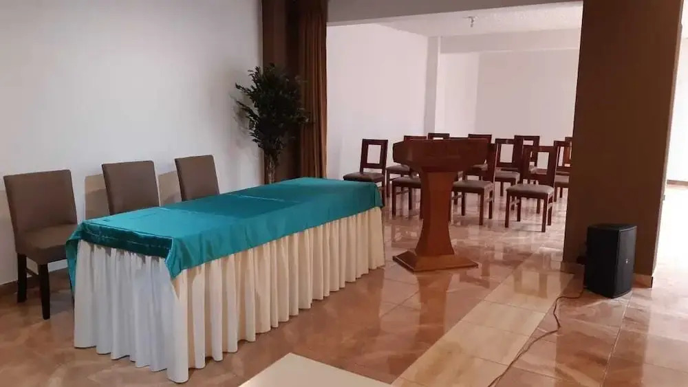 LA TERRAZA INN