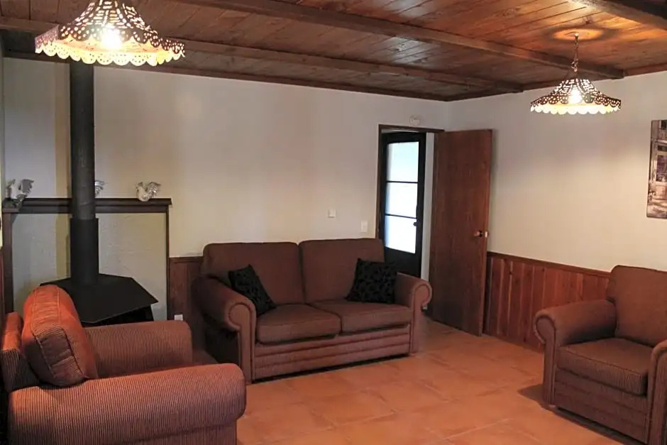Chartré Manor B&B