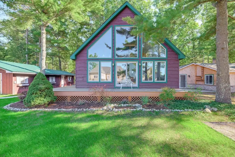 Near Beach Access: Torch Lake Cabin Retreat!