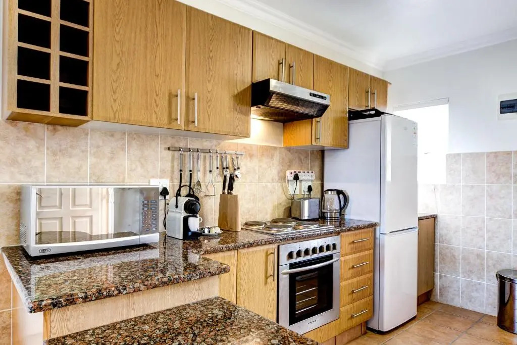 Illovo Beach Apartments at La Mer