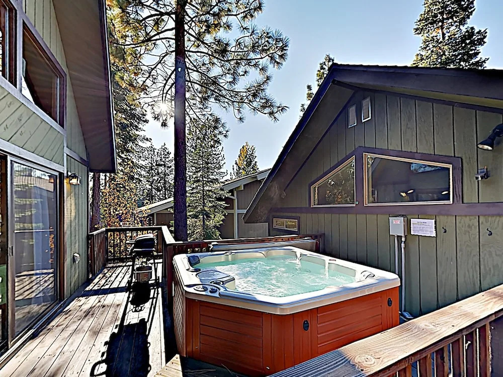 New Listing! Updated Mountain W/ Hot Tub 3 Bedroom Home