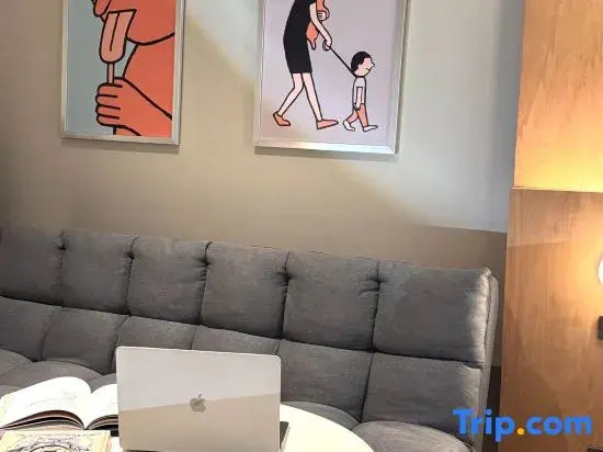 Nimman Private Suite NO.8