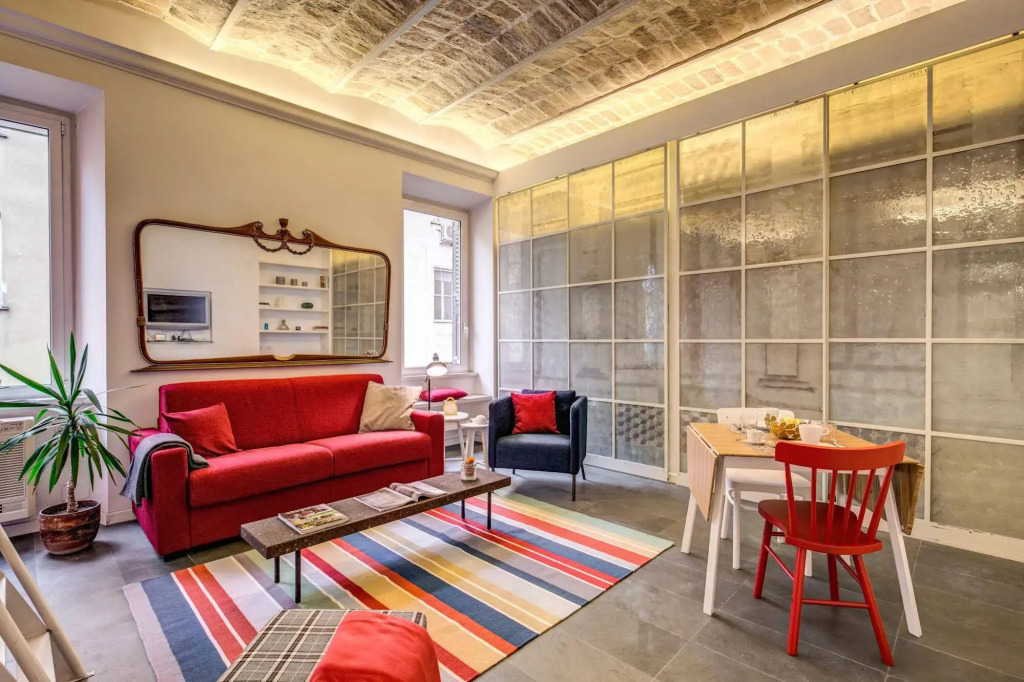 Aweshome - Colosseo Red Design
