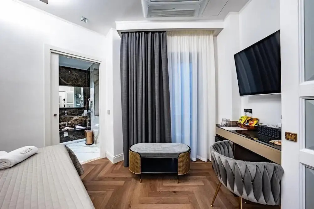 SOFIA Ultra Suite Collection