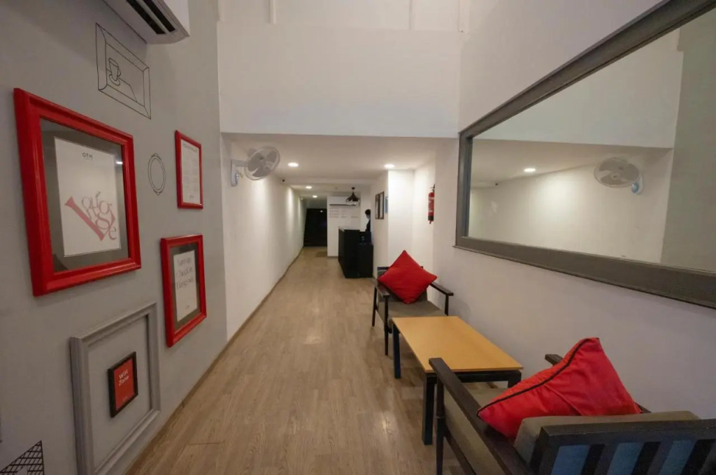 Hotel Signature, Nagpur