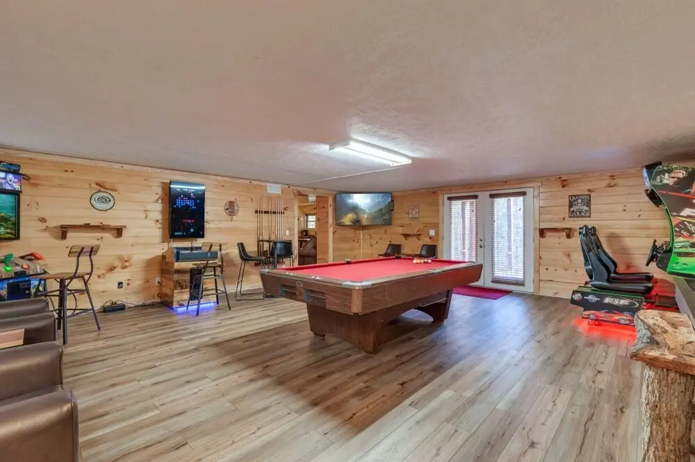 Luxury Mountain Lodge By Heritage Cabin Rentals