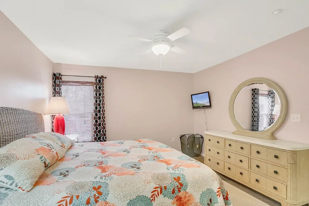 Beachside Condo in Tampa Bay by RedAwning