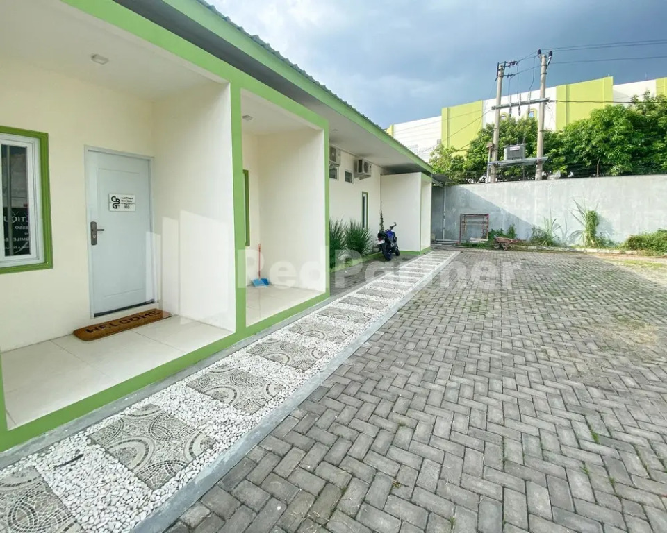 CBG INN RedPartner near Stasiun Solo Balapan