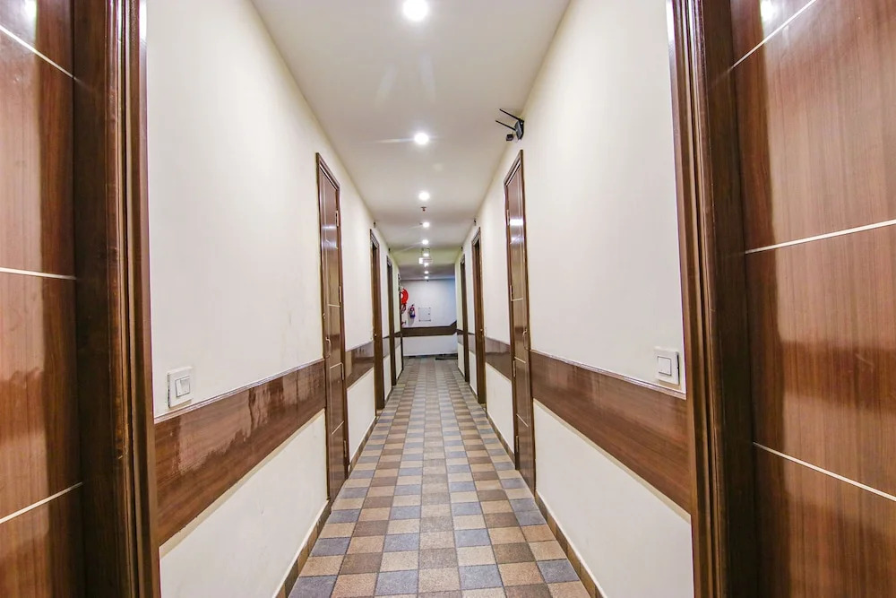 FabHotel Lime Wood