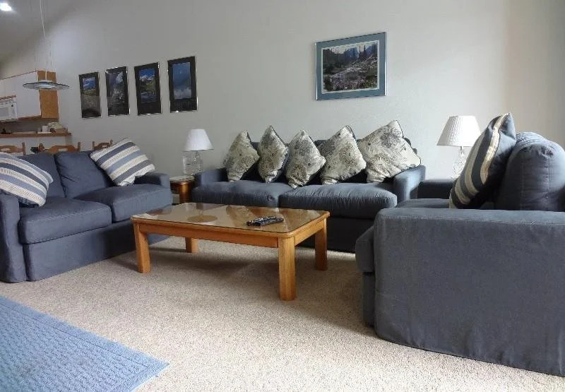 Cinnamon Ridge Condominiums