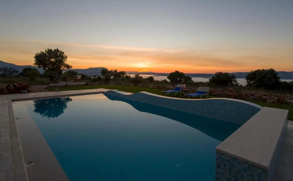 Villa PhenΩmena Apartments