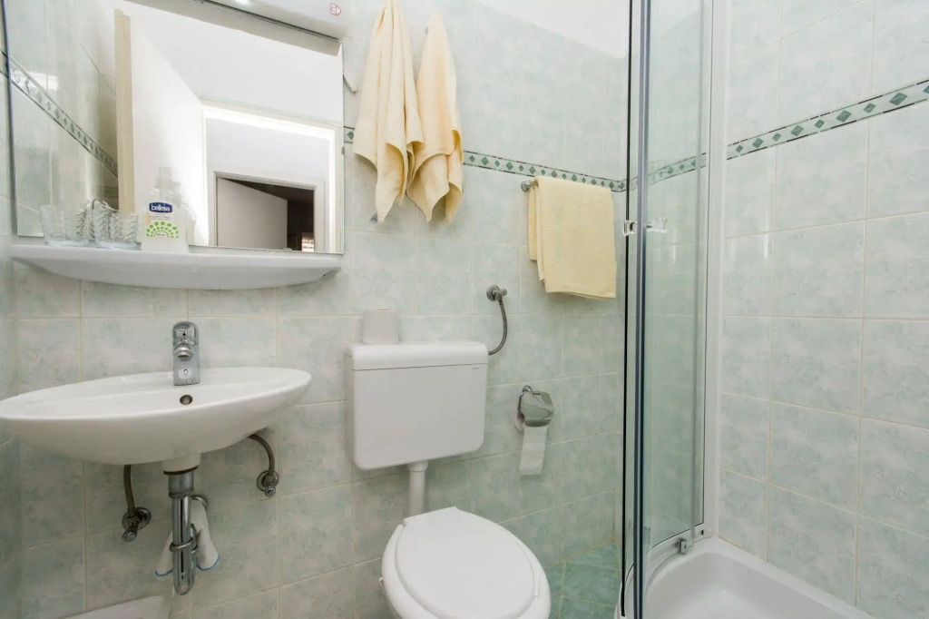 Apartments & Rooms Jokovic