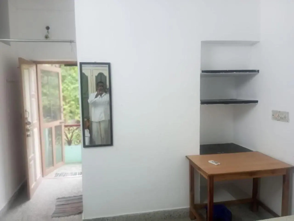 G Shankara guest house