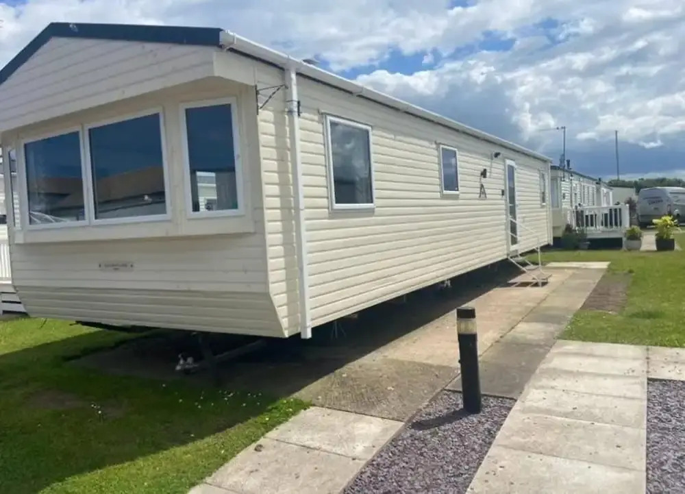 Flagshipsite-caravan-sleeps7-fast Internet