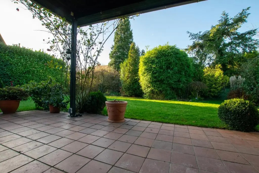 Tolstov House - 6 Room Villa with Garden - 15 Min Messe DUS & Airport DUS