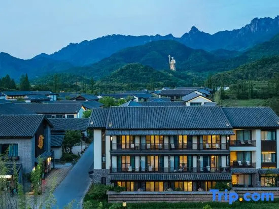 Jiuhua Mountain Dreamlike Hotel（Jiuhua Mountain Scenic Area Store）