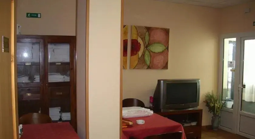 HOSTAL LA GRANJA **