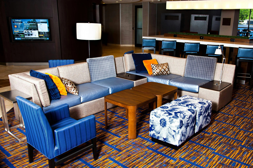 Courtyard by Marriott La Crosse
