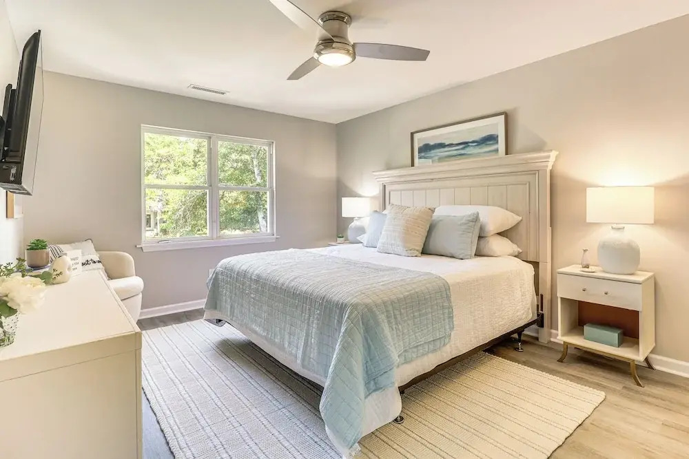 Newly Renovated Home in Oak Island!