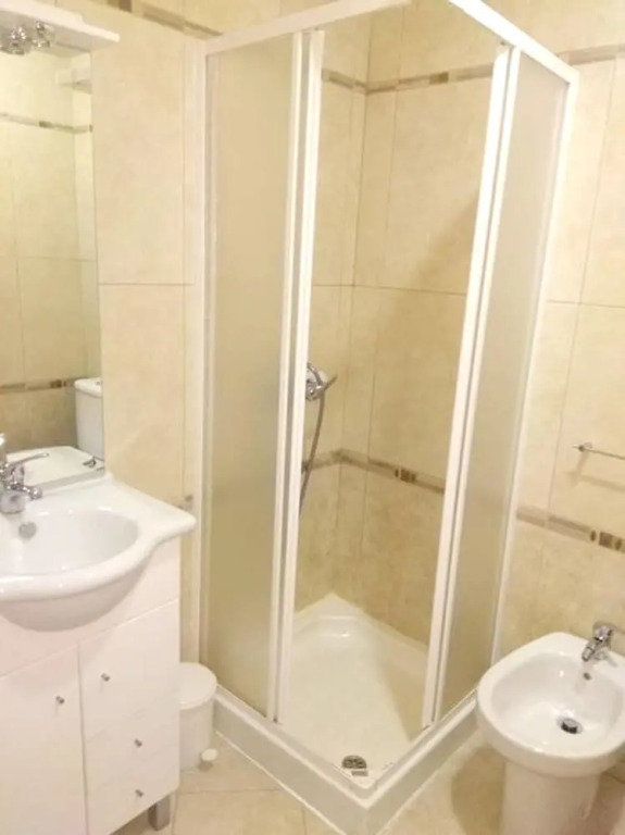 House With 2 Bedrooms in Pte. da Barca, With Wonderful Lake View and E