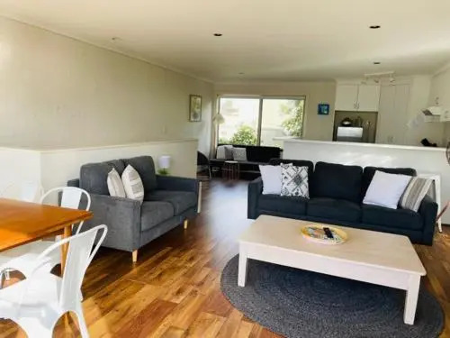 The Esplanade Holiday Home