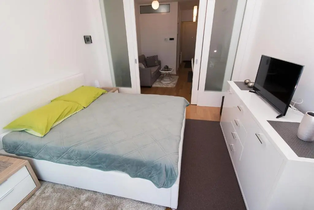 Studio Apartman Bella