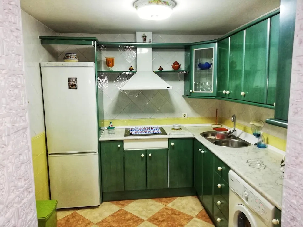 House with 2 Bedrooms in Chiclana de la Frontera, with Shared Pool And Enclosed Garden