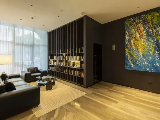 Junhao Yashen Hotel