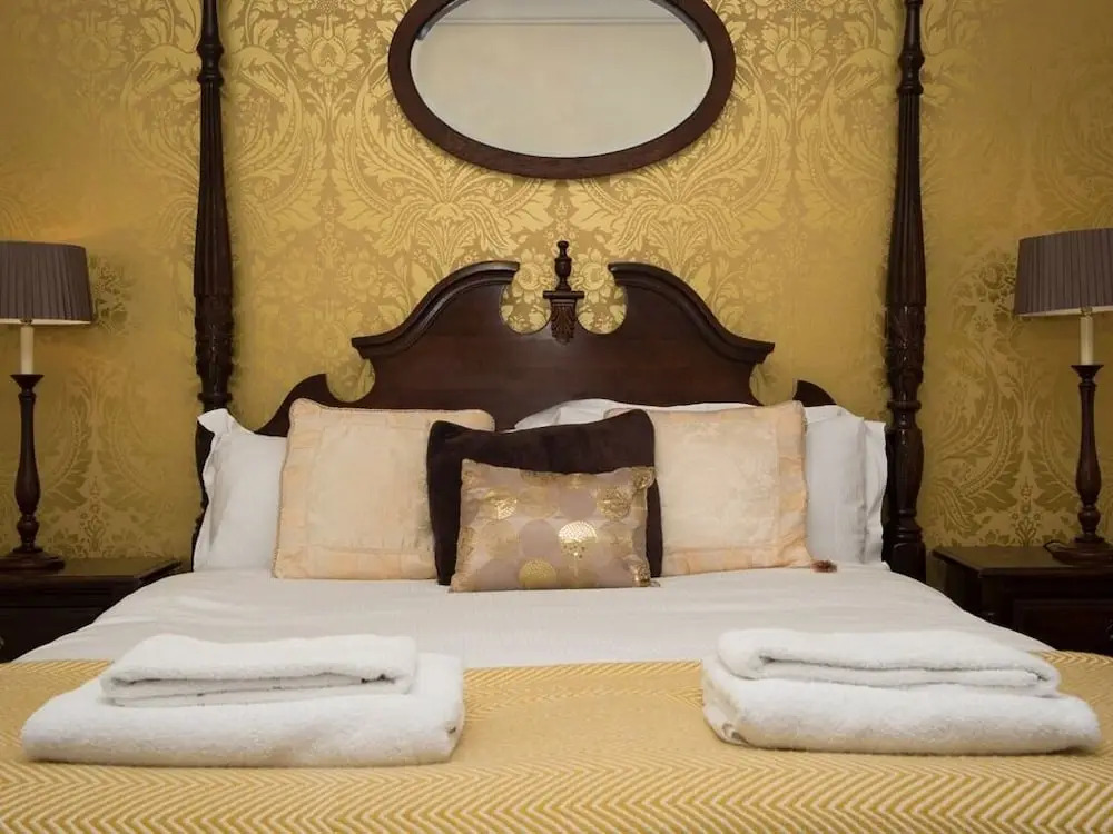 The Birdham Hotel & Restaurant