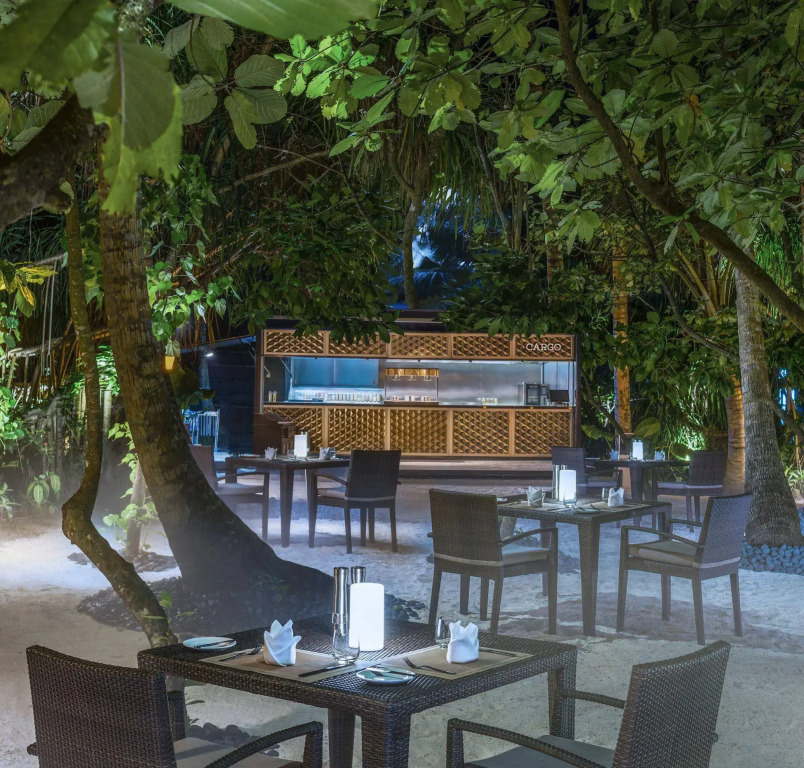 The St. Regis Maldives Vommuli Resort
