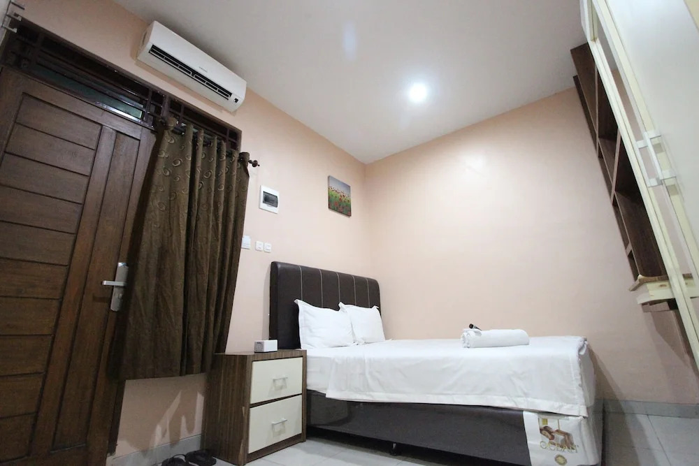 O2 Residence