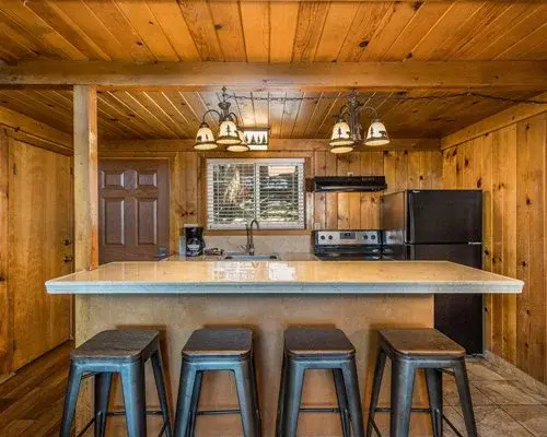 The Pines Resort - 5 Nights, Bass Lake, USA