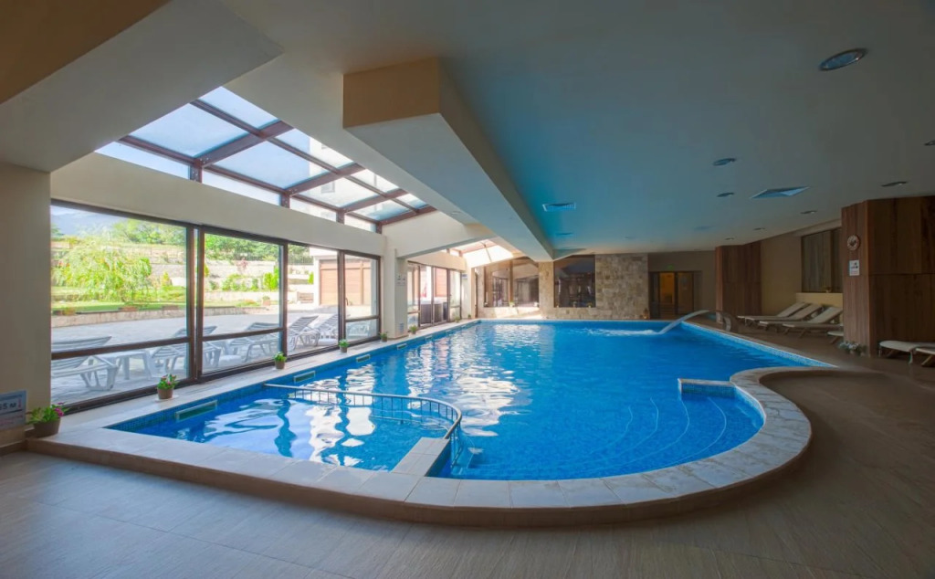 St George Ski & Holiday - Half Board & All Inclusive