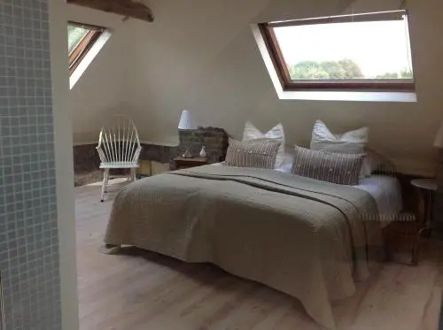 AnneliesPlace to B& B
