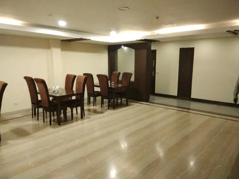 Capital O 7331 Hotel Downtown