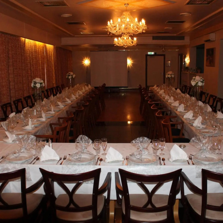 Kløver Hotel