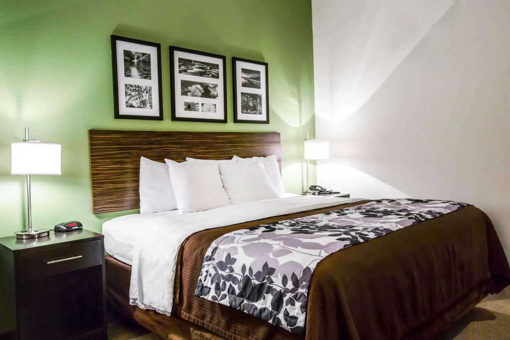 Sleep Inn & Suites Marion - Military Institute