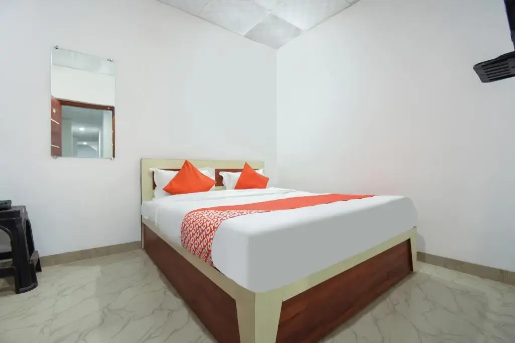 Alka Guest House by OYO Rooms