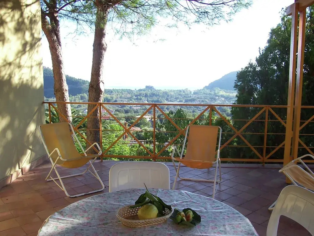 Holiday House with Pool near Sea, Beach, & Caves