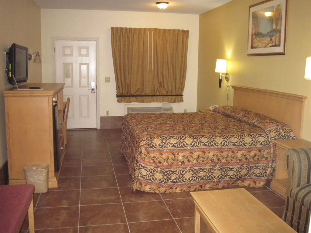 Texas Inn - Welasco/Mercedes