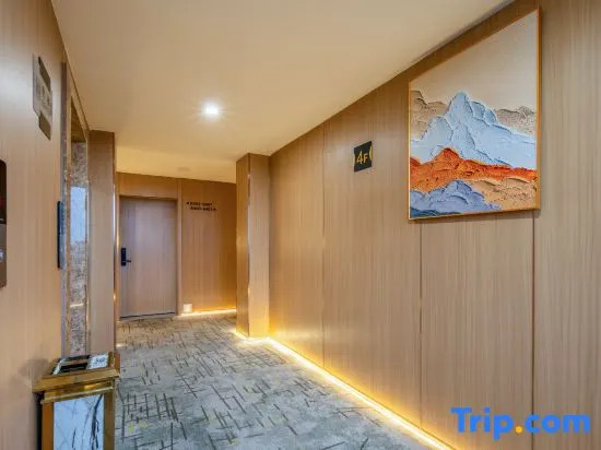 Rezen Retreat Yunyi