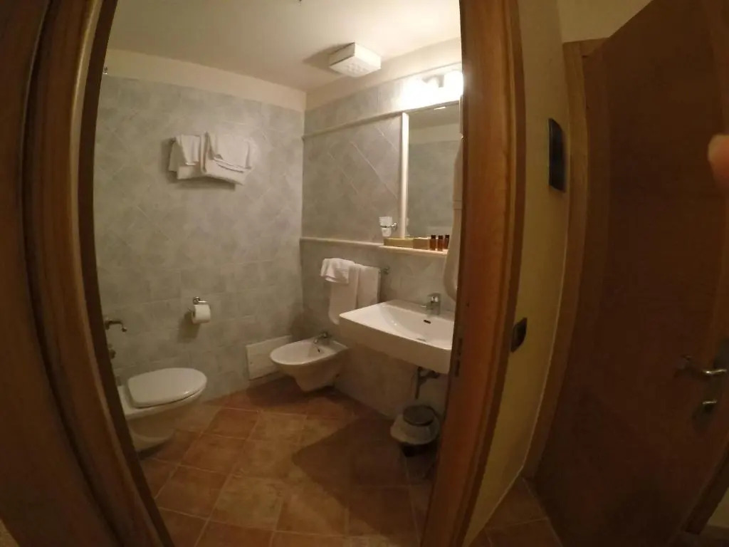 Hotel Villa Gustui Maris