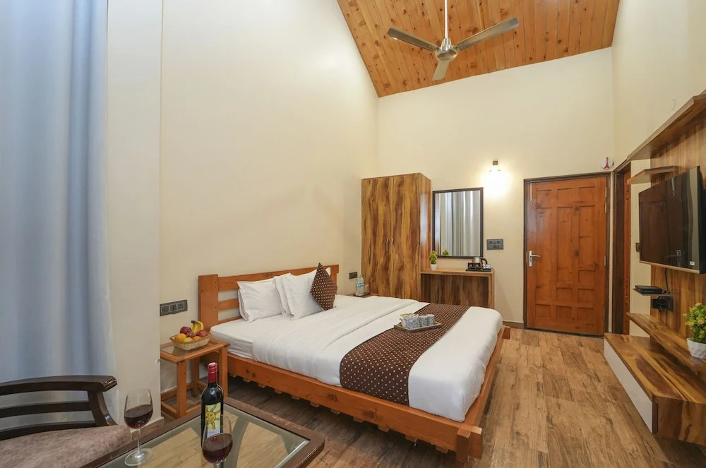 La Belle Vue by Dumnu Homes