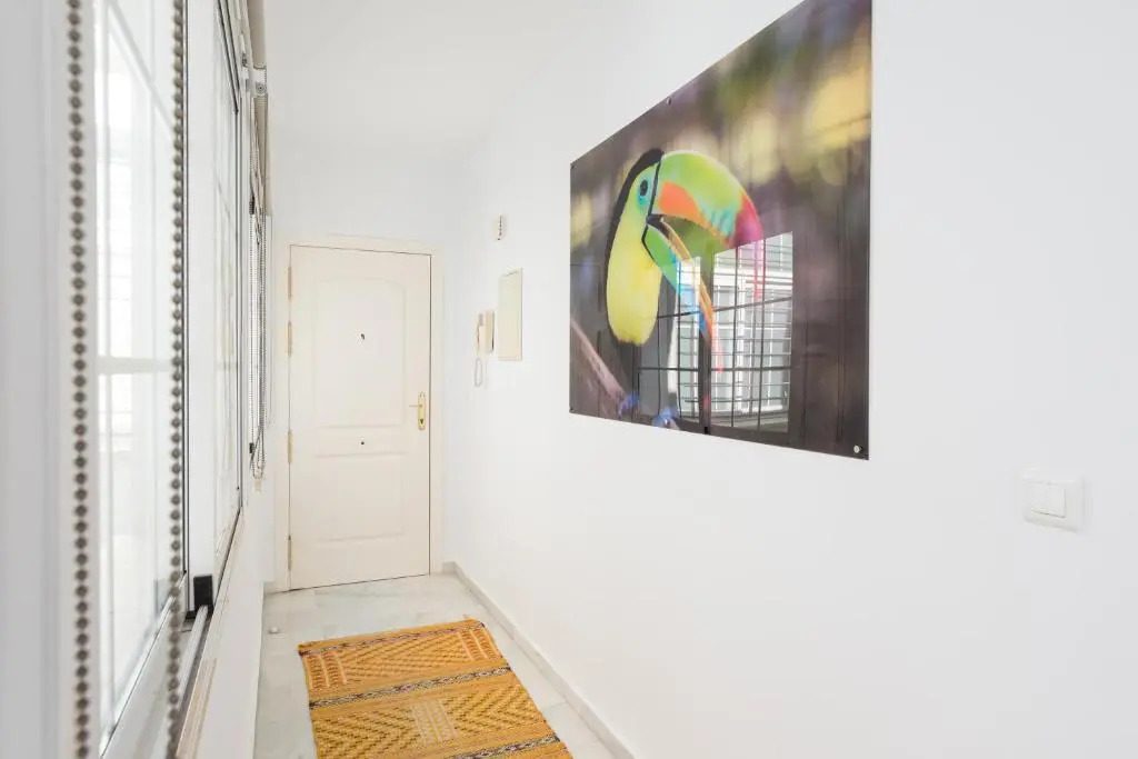 ML3C-Marble Penthouse-Prime location-High Ceilings