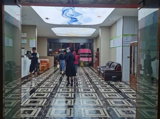 Huaiyuan Hualun Hotel