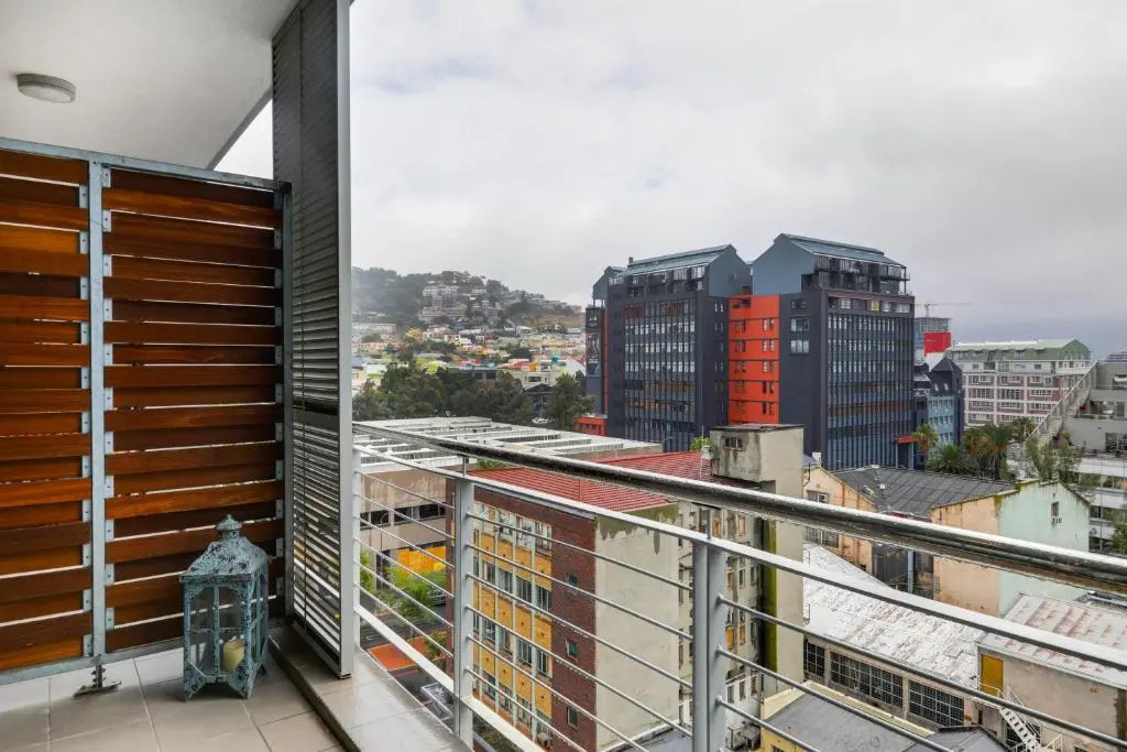 Stylish Central Apartment near Table Mountain