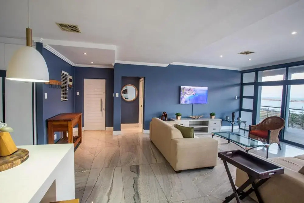 uSHAKA WATERFRONT - PALATIAL PRIVATE PENTHOUSE